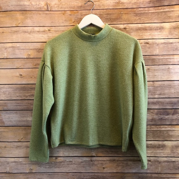 Kirious Green Mock Neck Balloon Sleeve Pullover Sweater Size Small NWT - Picture 1 of 4